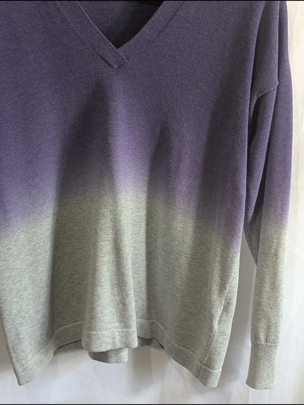 Chaps Ombre V Neck Sweater Purple Gray Knit Pullover Women's Large Soft